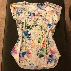 Express floral top size large